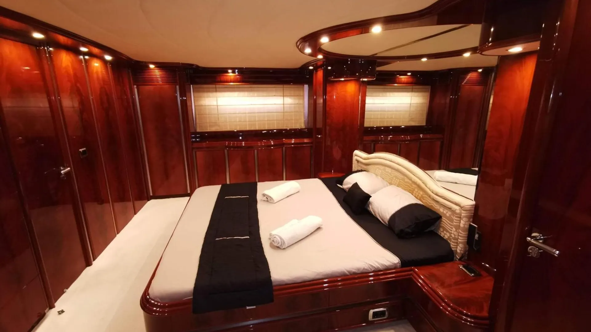 Botel Luxury Yacht Barcelona Hotel Spain